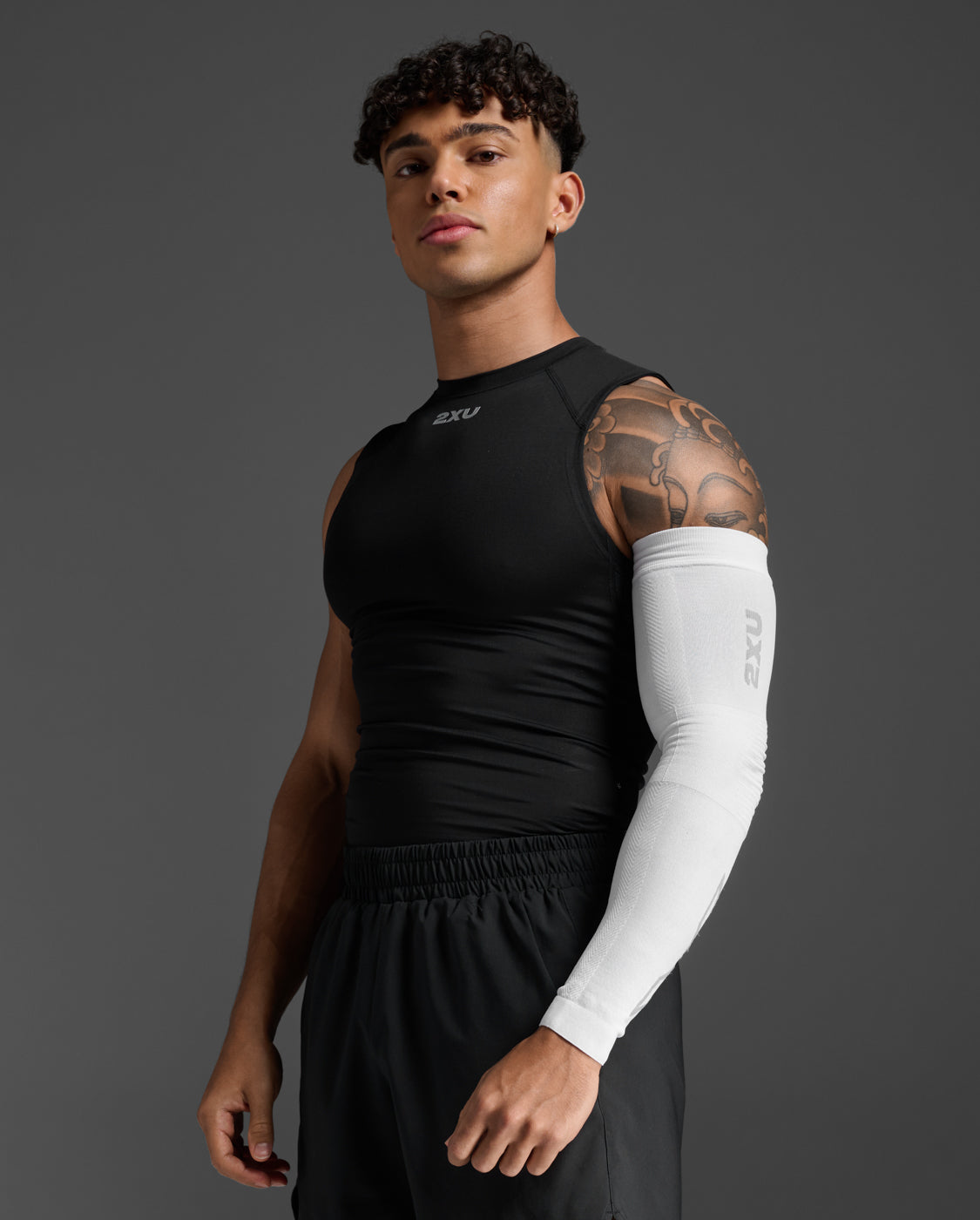 Flex Compression Arm Sleeve (Single) – 2XU