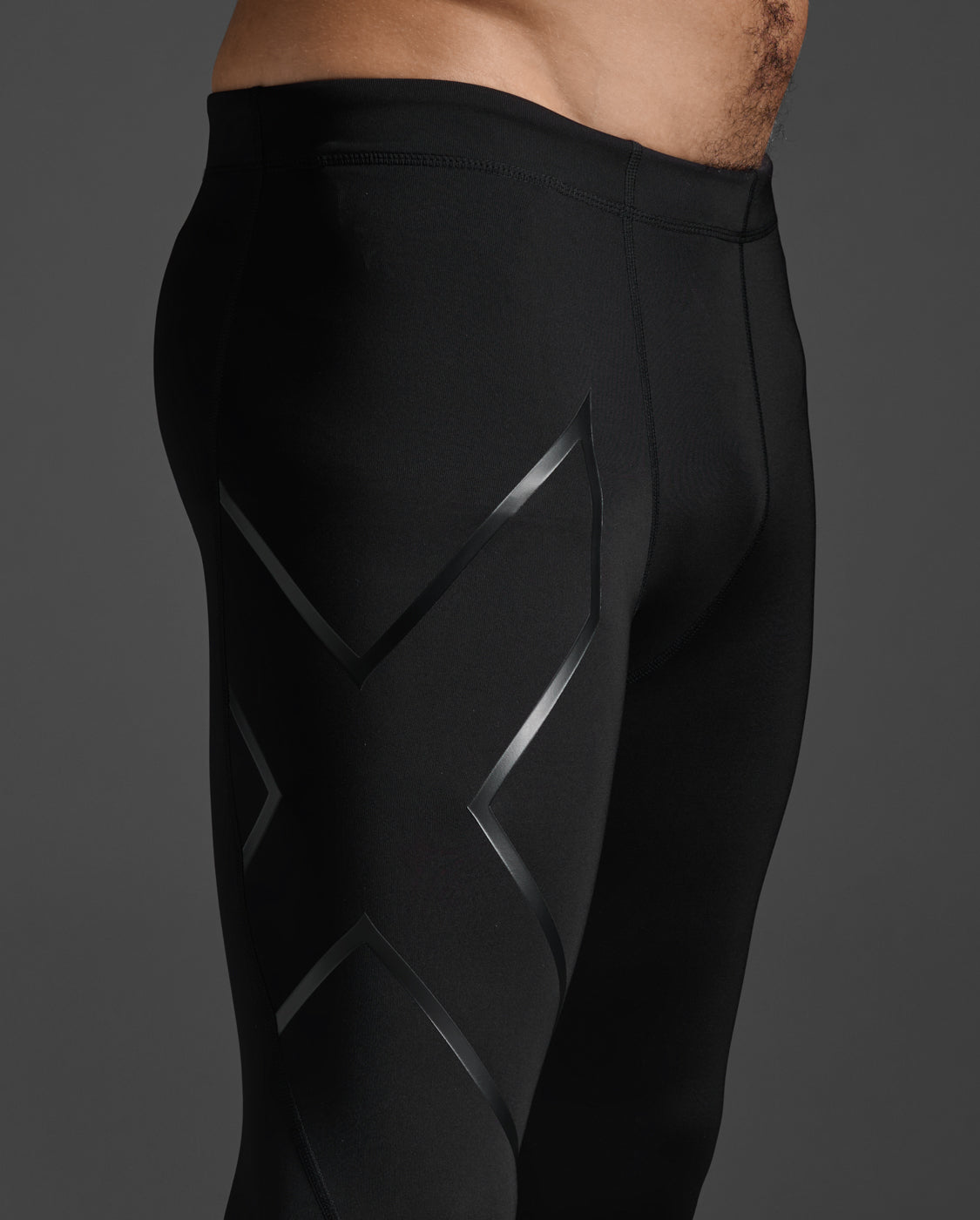 Black Core Compression Tights | Leggings & Tights | 2XU