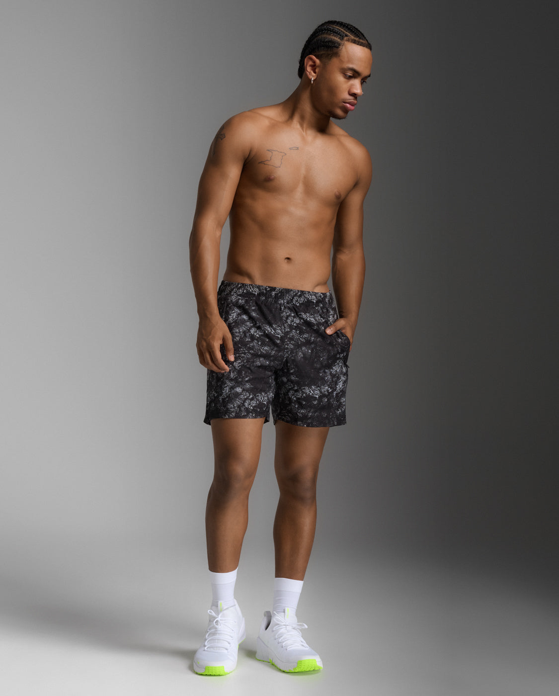 Motion 5 Inch Shorts