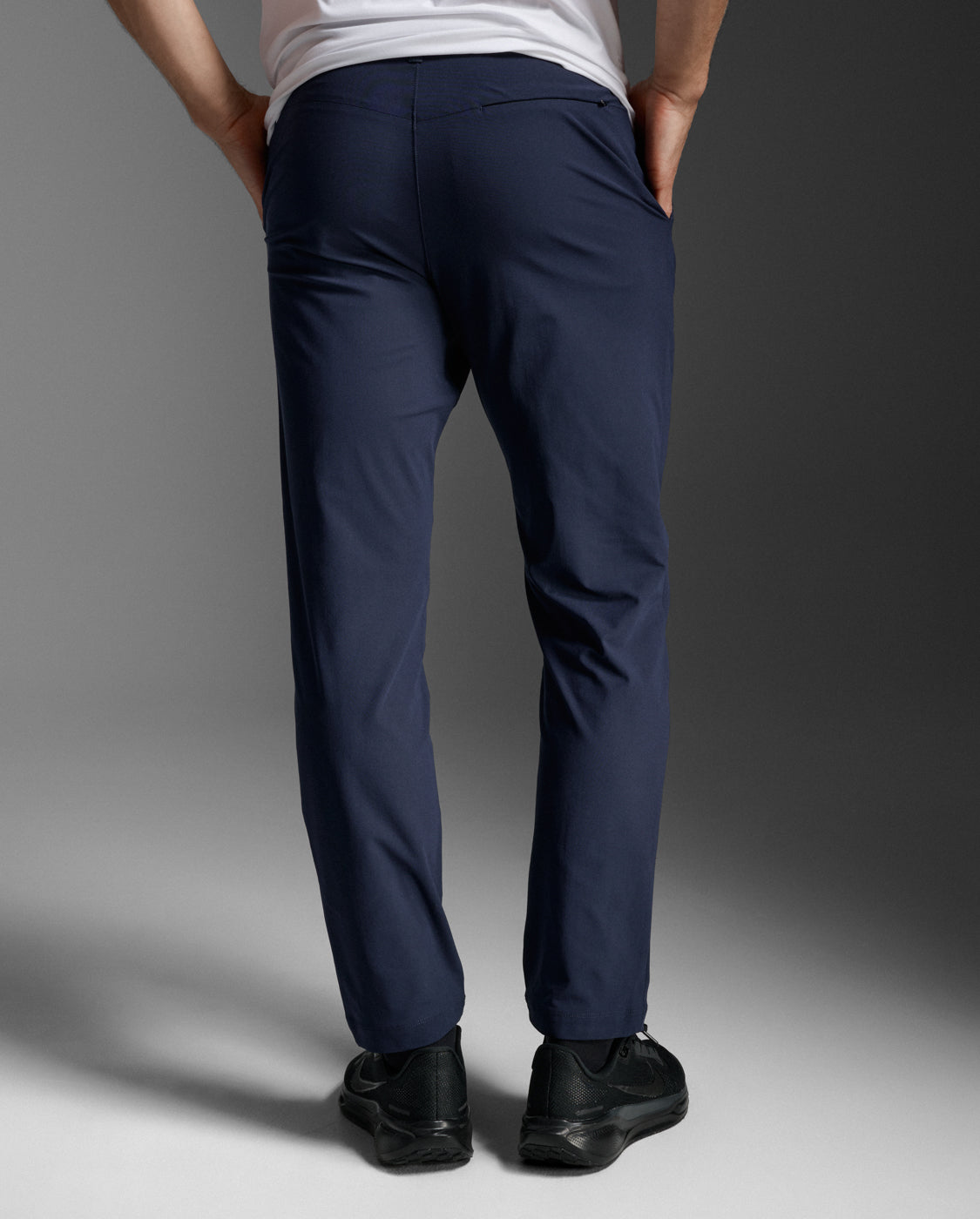 Navy Signature Hybrid Pants | Leggings & Tights | 2XU