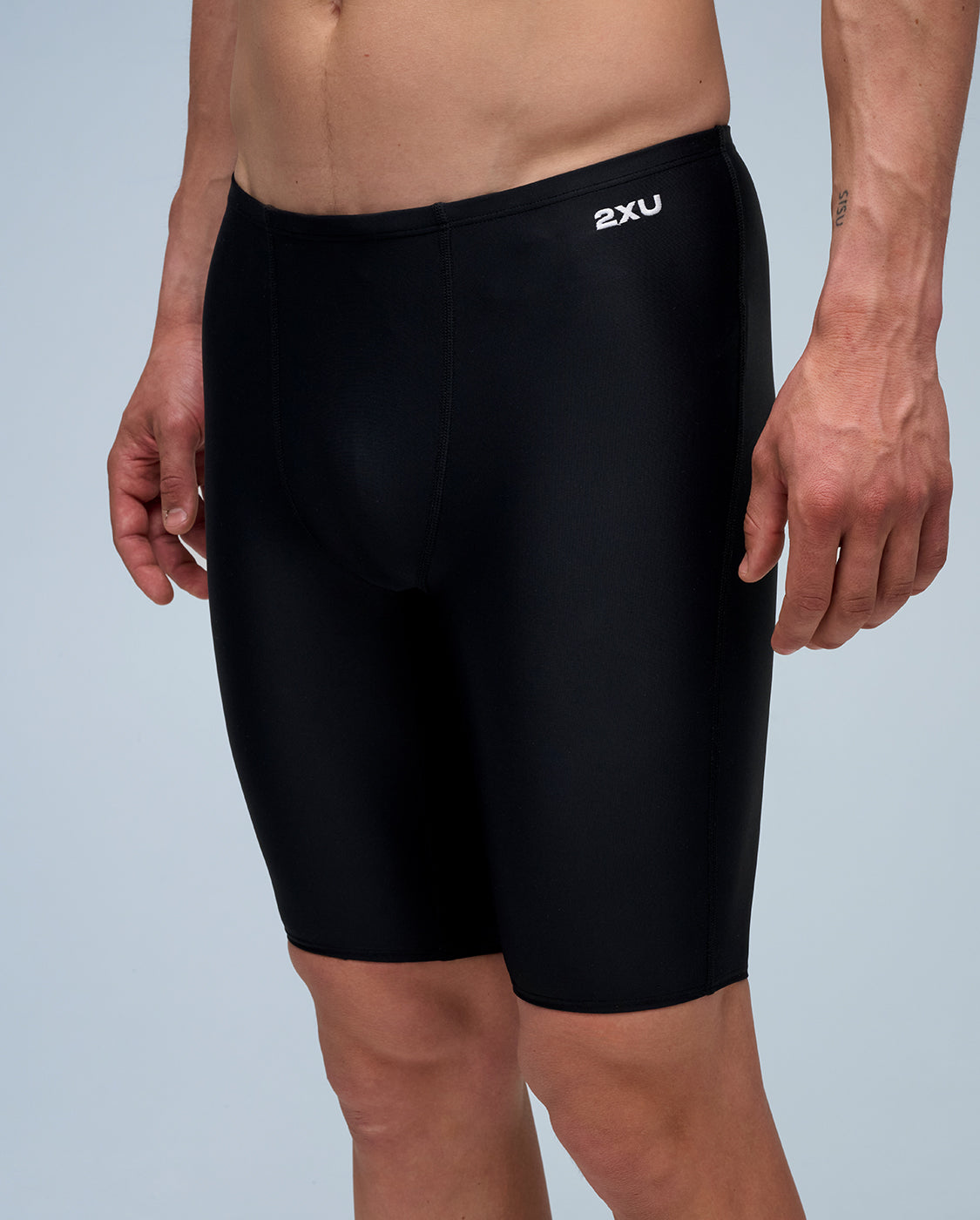 Black Core Tri 8 Inch Shorts | Workout and Running | 2XU