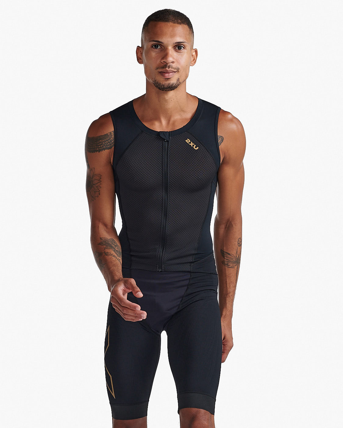 2XU Women's Perform Front Zip Sleeved Trisuit – Black, Muscle Support & Cooling For Triathlon