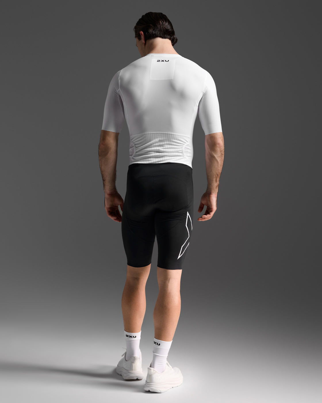 Light Speed React Sleeved Trisuit – 2XU