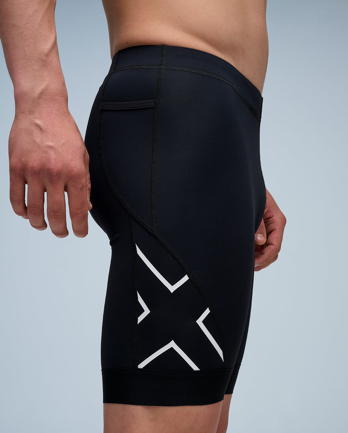 Black Core Tri 8 Inch Shorts | Workout and Running | 2XU