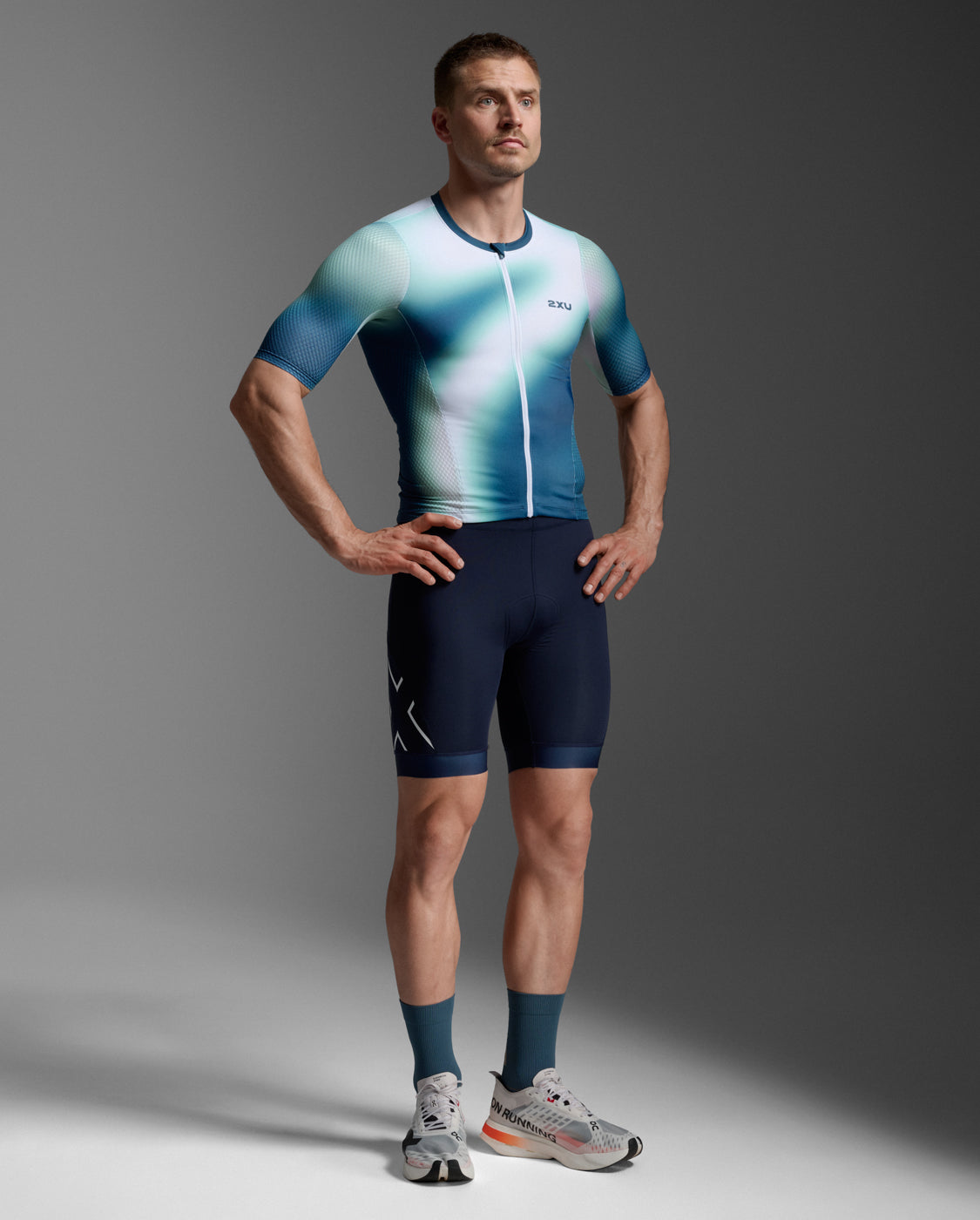 Core Tri 8 Inch Shorts – 2XU