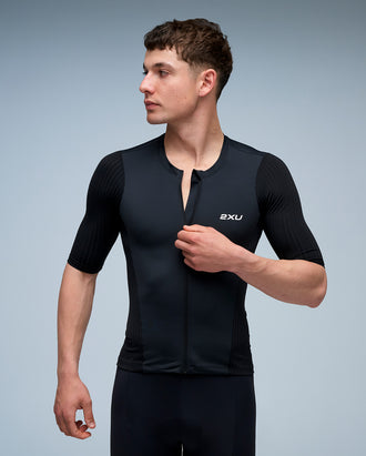 Aero Tri Sleeved Top