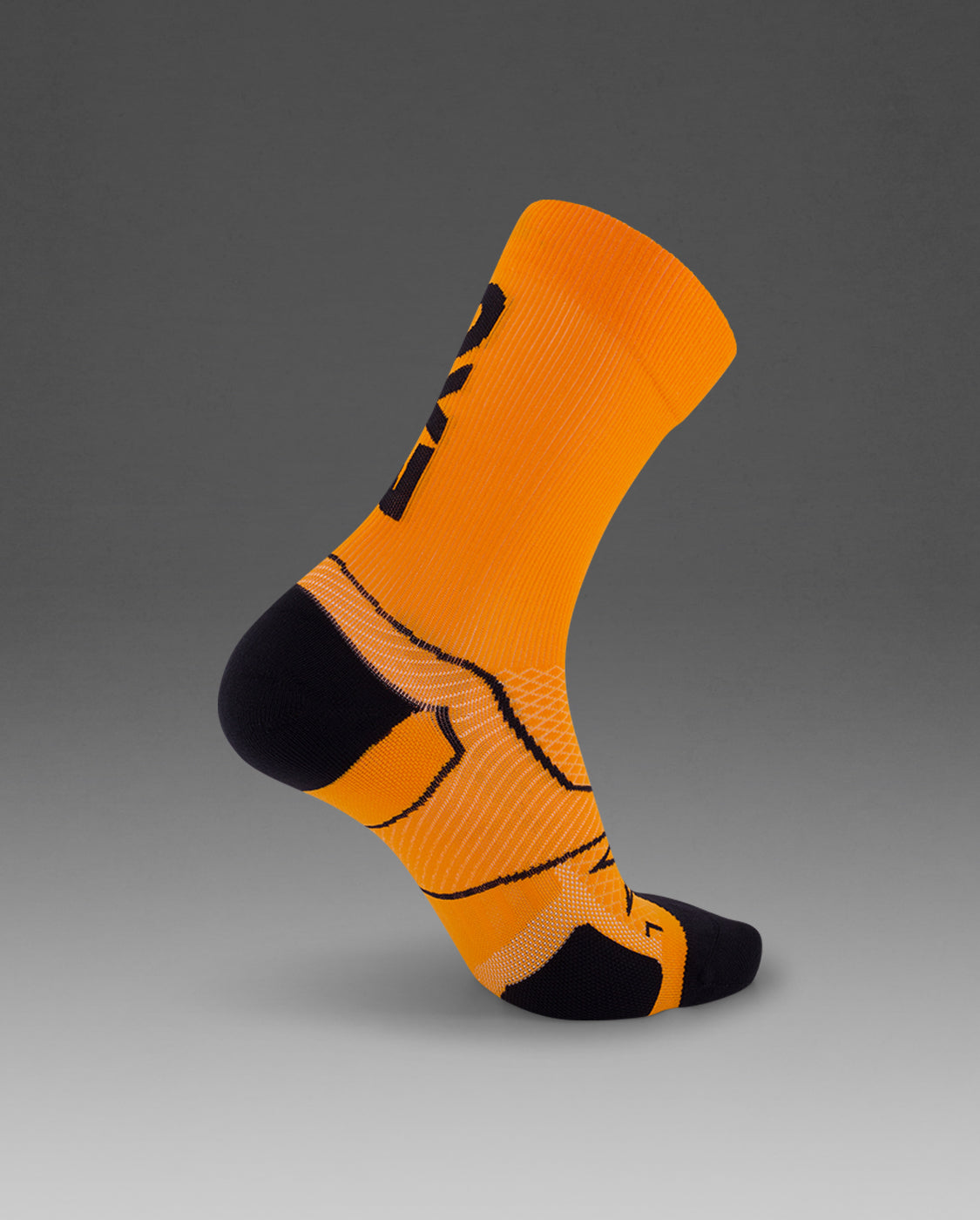 Vectr Cushion Crew Socks – 2XU - Main Image