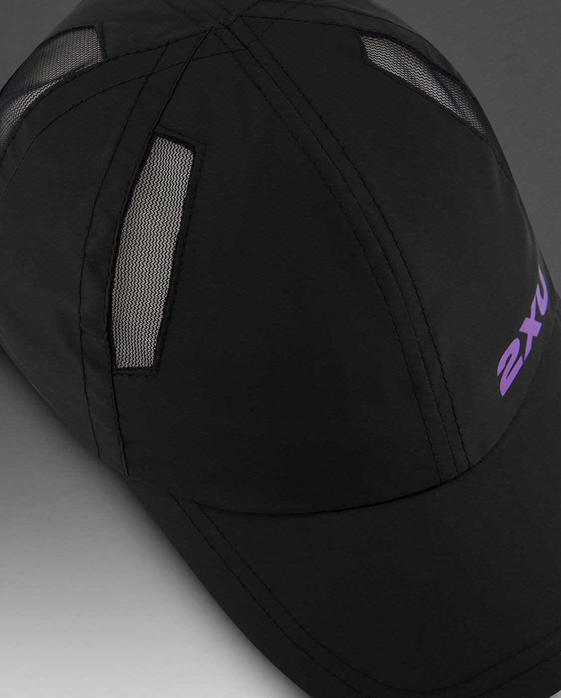 NEW - 2XU - Unisex Run Cap Hat Black OSFM moisture wicking pony tail hole Black Run Cap | Running Hats, Caps & Visors | 2XU main image 3