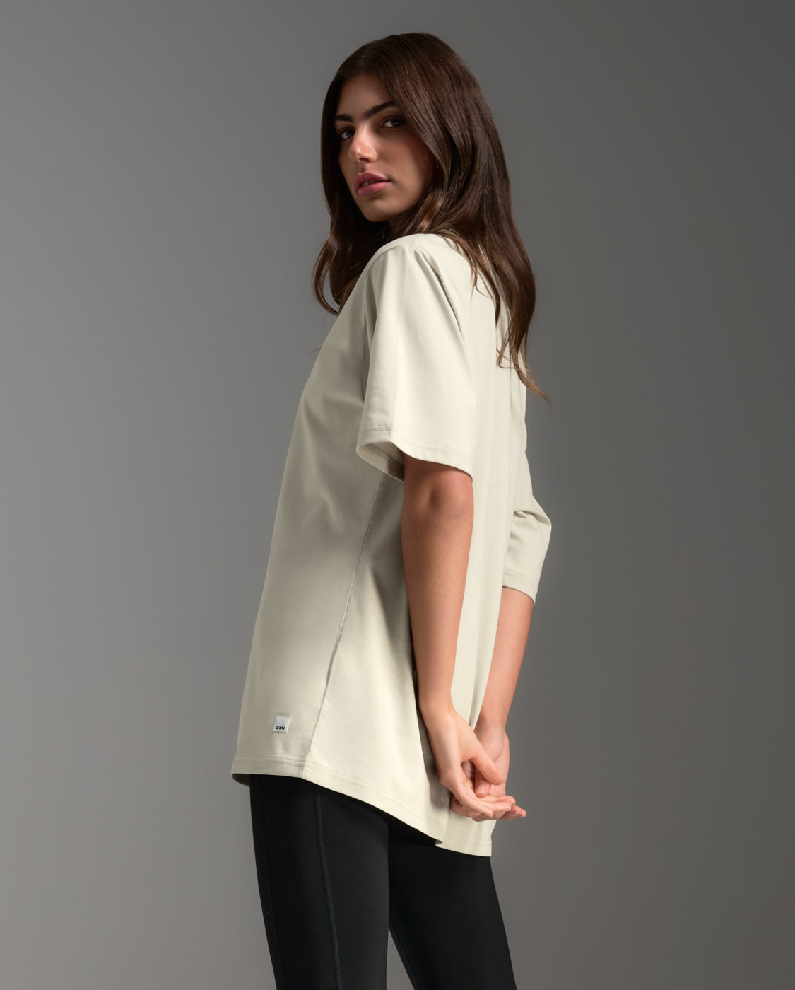 Unisex EZ Oversized Organic Cotton Tee – 2XU