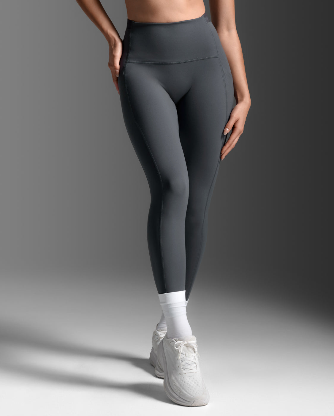 ロッキンオン Form Stash Hi-Rise Compression 7/8 Tights with Pockets – 2XU