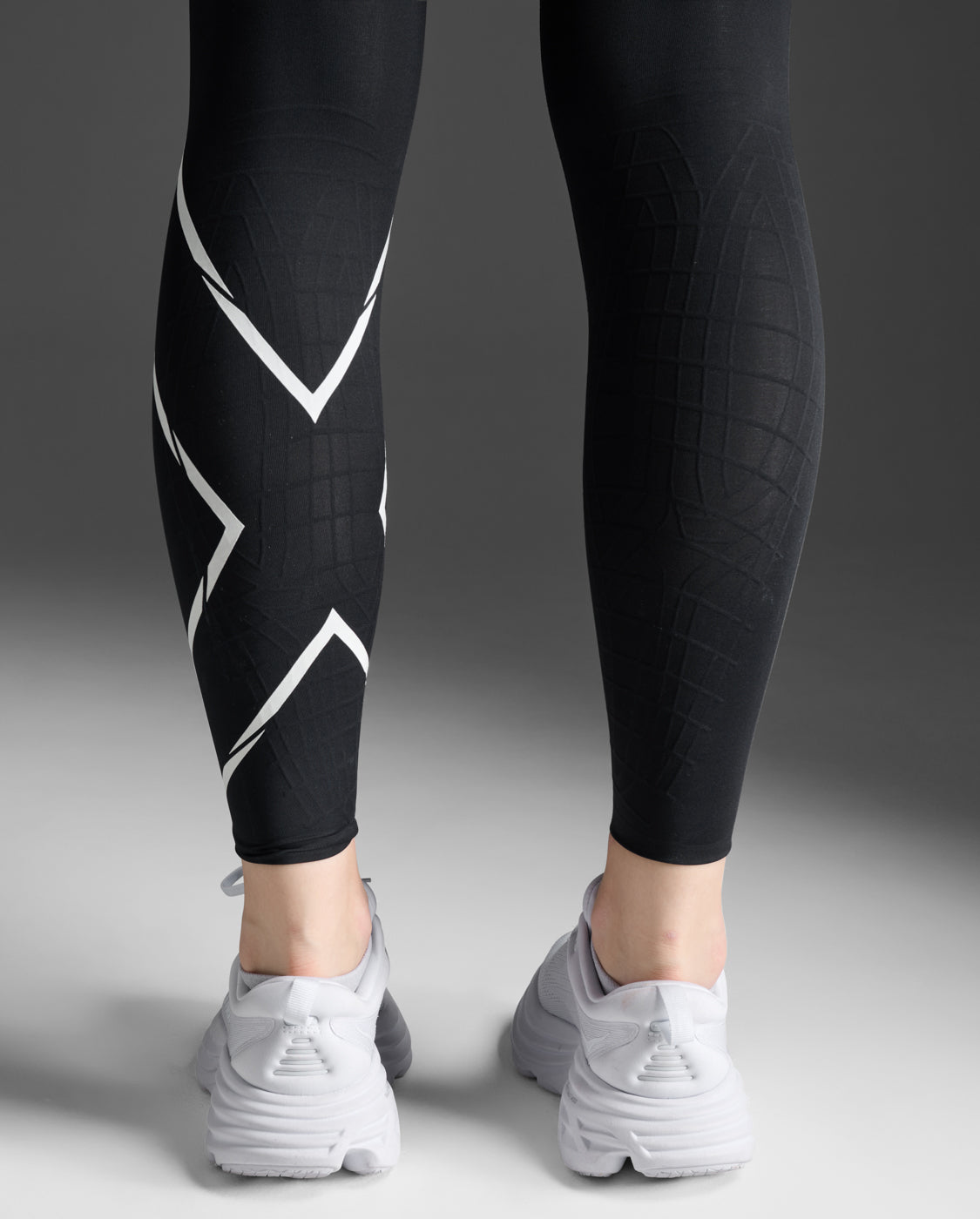 2XU Light Speed Compression Tights 3/4 Donna - Collant A Compressione Per Corsa - Foto 8