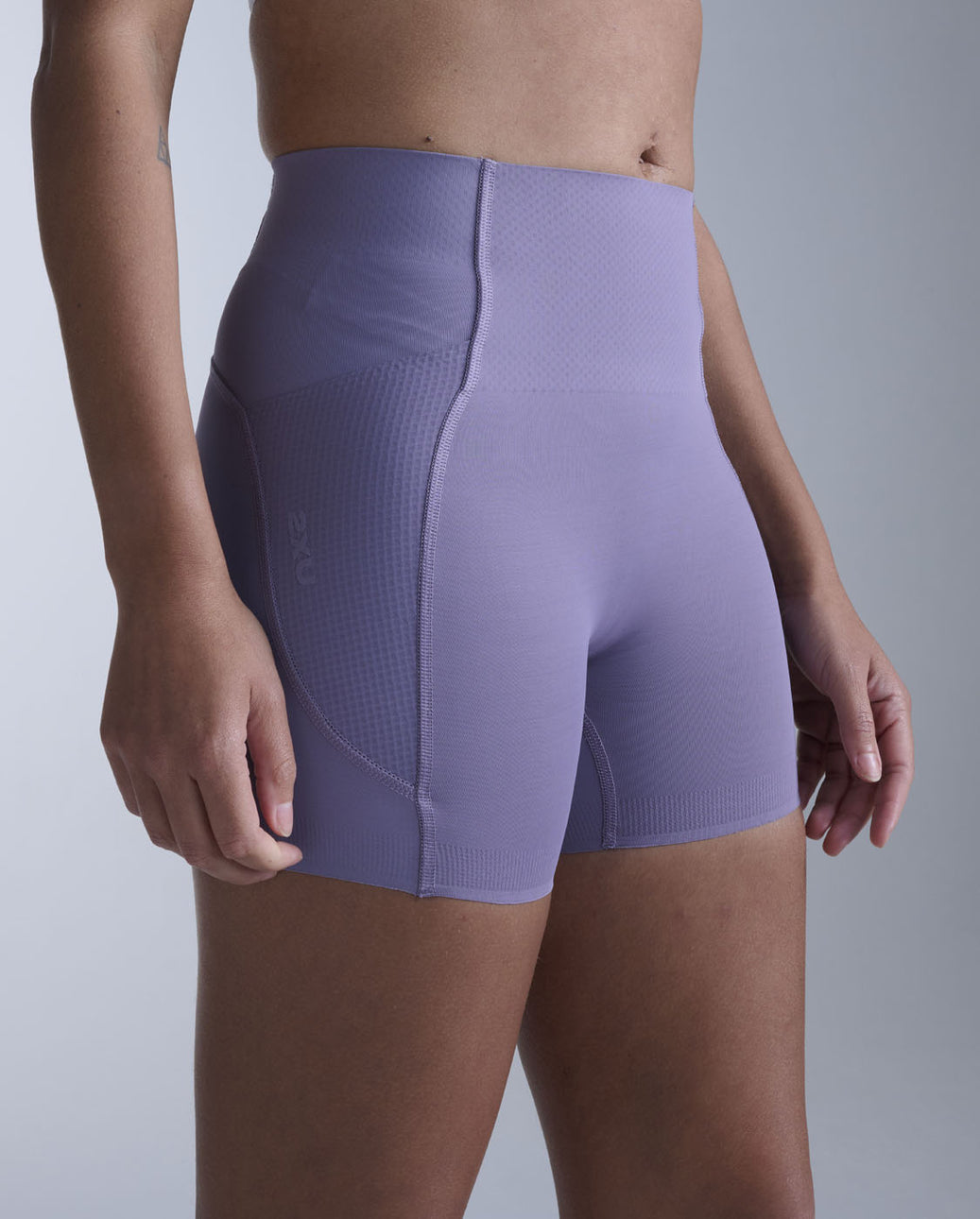 Aero Mesh Hi-Rise Compression 4 Inch Shorts
