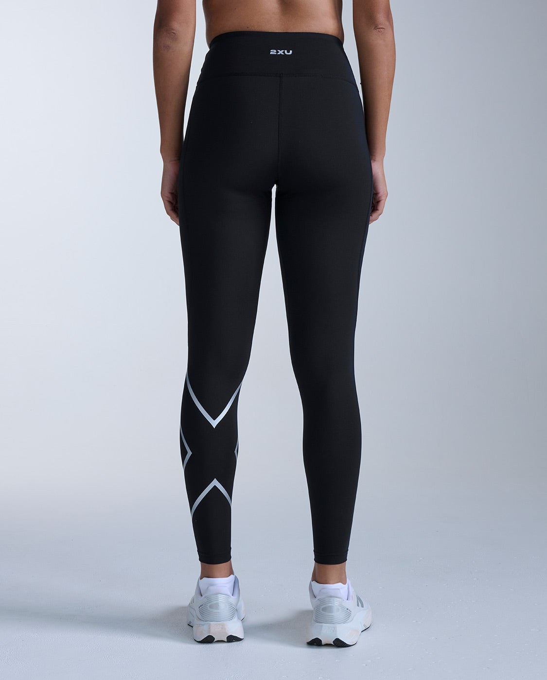Core Hi-Rise Compression Tights – 2XU