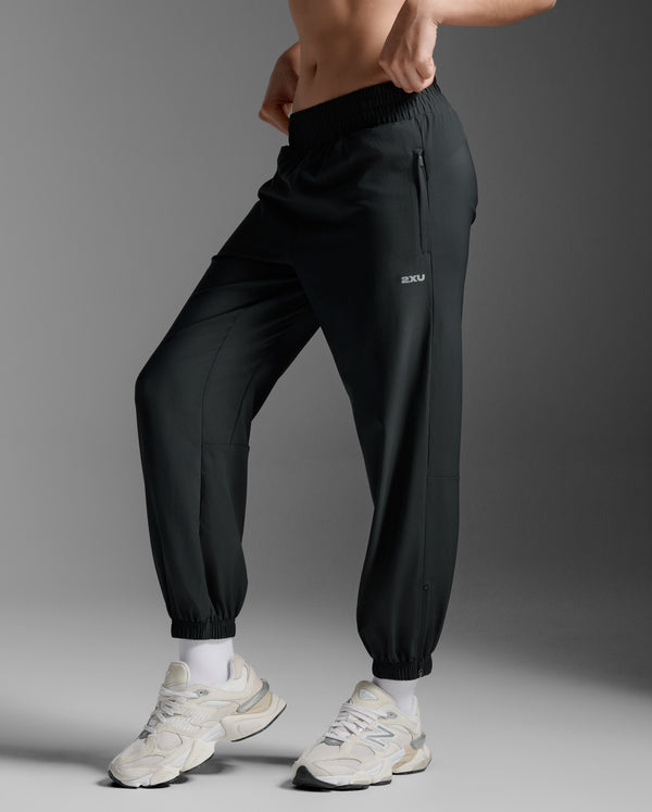 Aero Woven Jogger