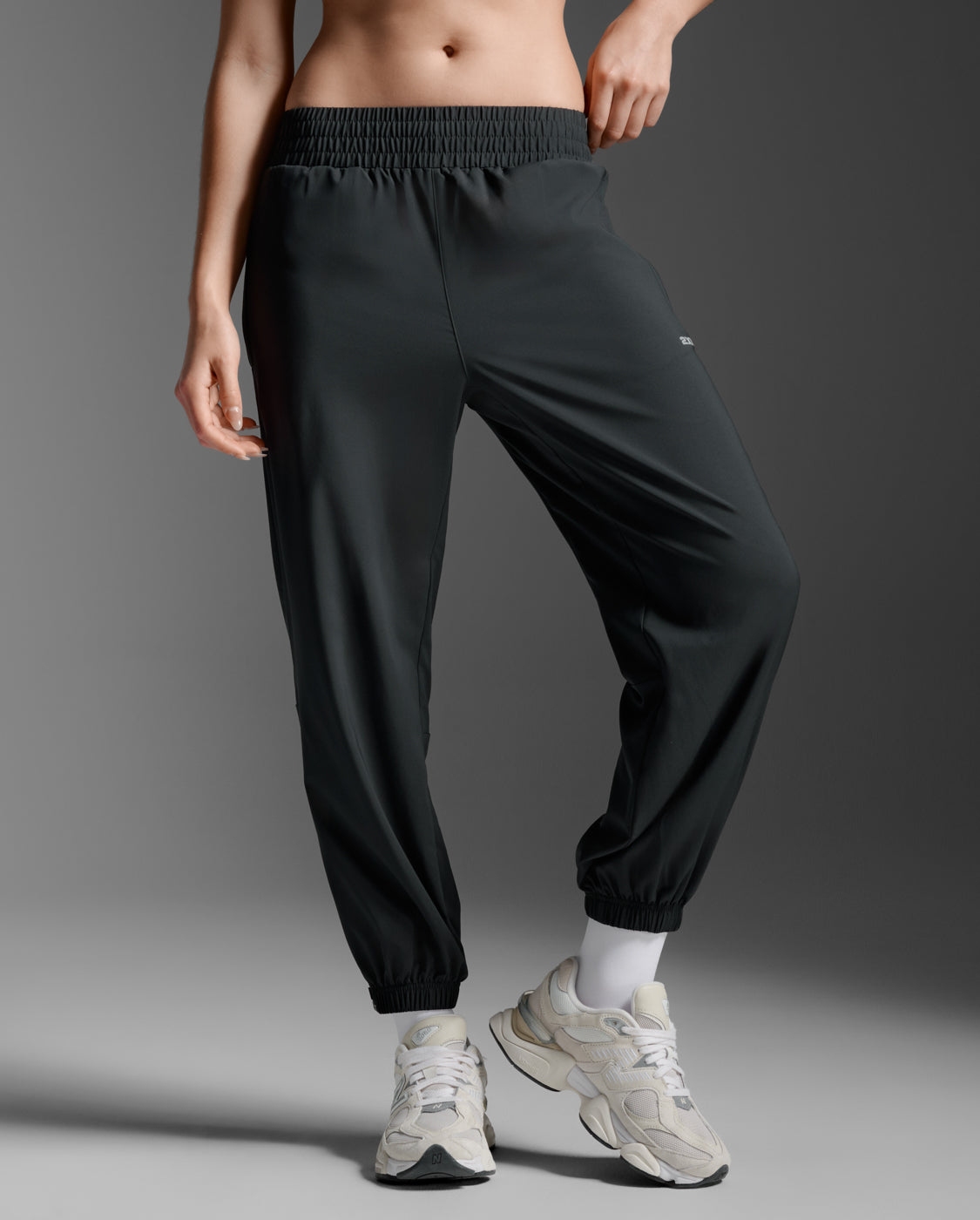Aero Woven Jogger