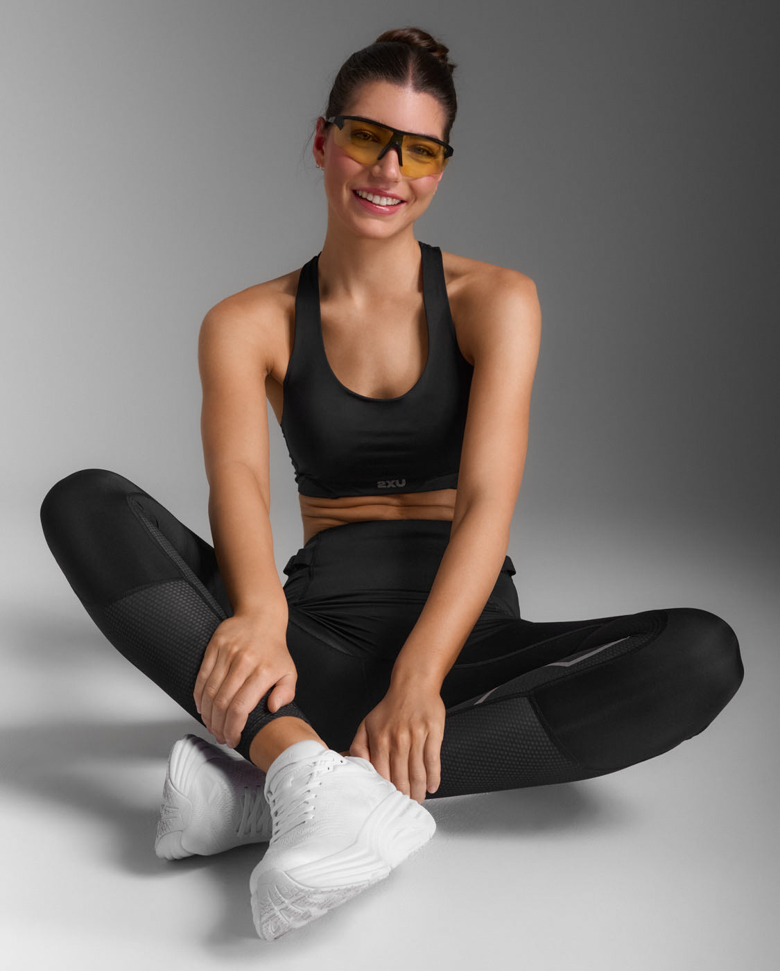 本格派着圧ブラ【2XU】エアロメッシュミディアムインパクトブラ Aero Mesh Medium Impact Bra – 2XU