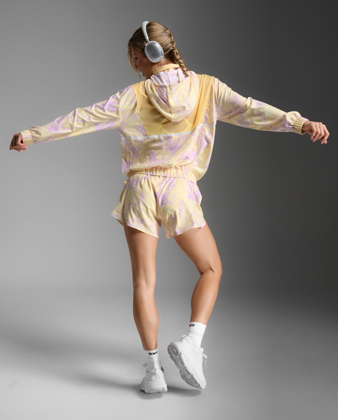 Aero Sheer Windbreaker – 2XU