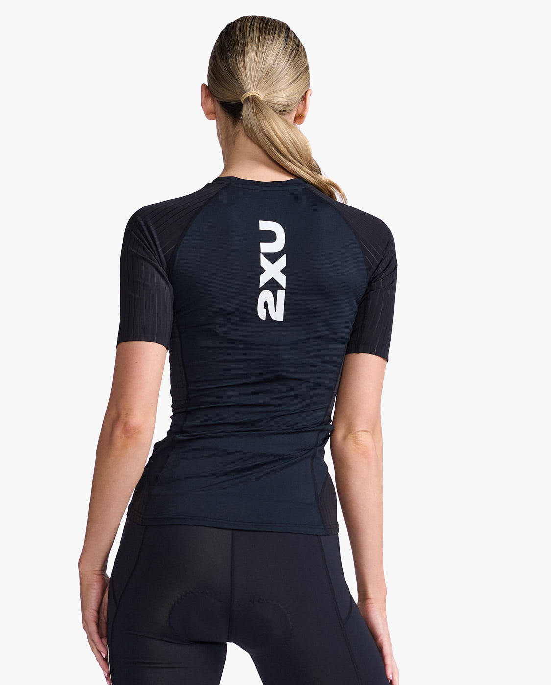 Aero Sleeved Tri Top – 2XU