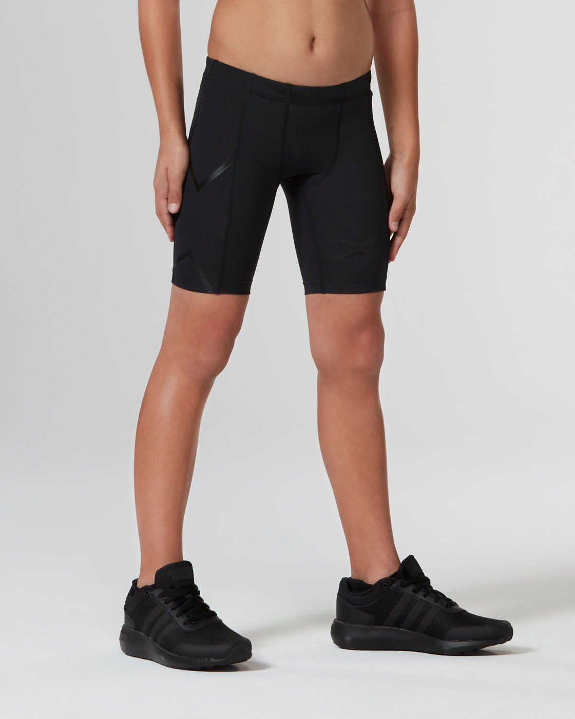 2XU Youth Compression Shorts - Black/Nero - Olympus Sports