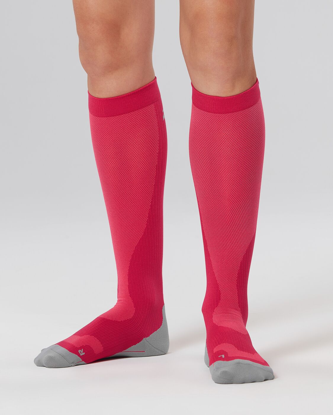 Perf Run Knee Length Compression Socks, Hot Pink/Grey