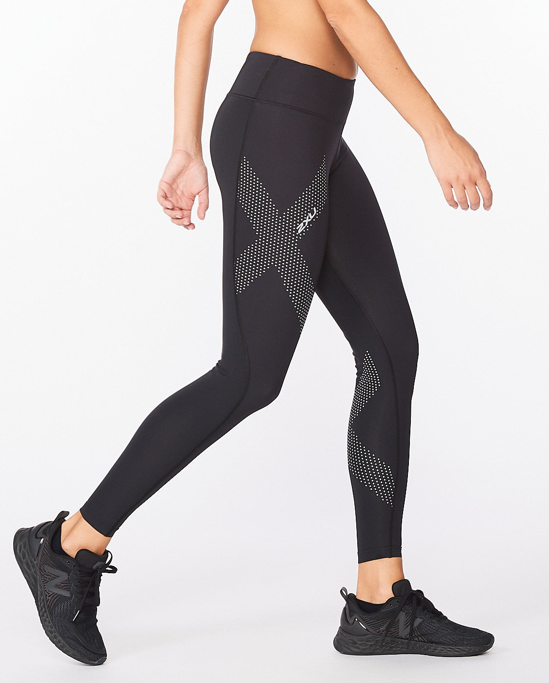Motion Mid-Rise Compression Tights – 2XU