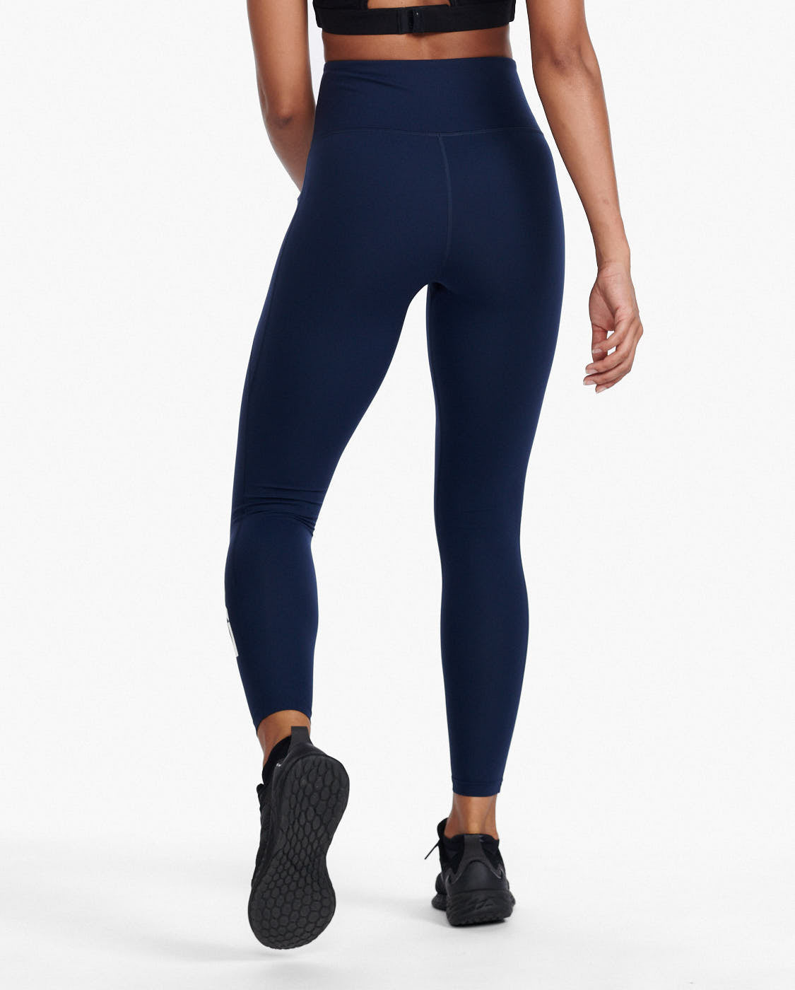 2XU  Form Stash Hi-Rise Compression Tights 2.0 Women's - The Derby Runner